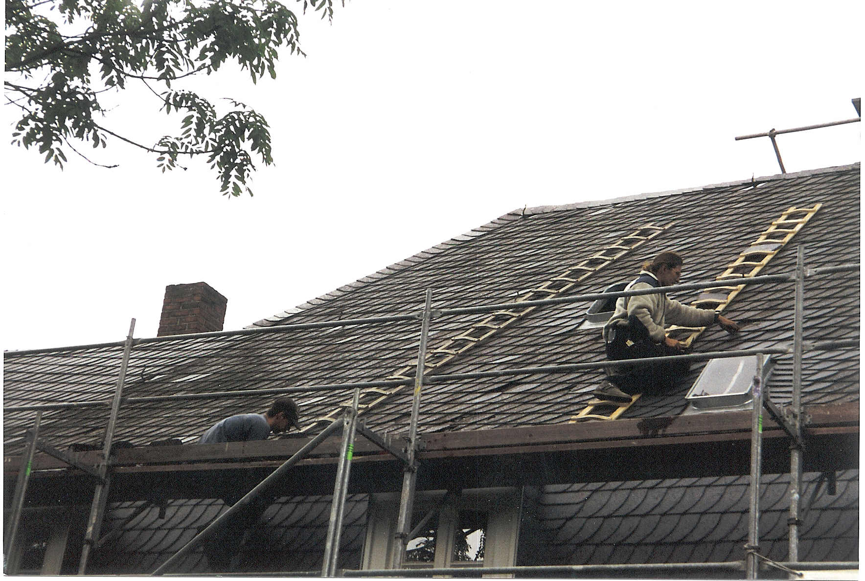 199808 Fassade und Dach Dachreparaturen 001